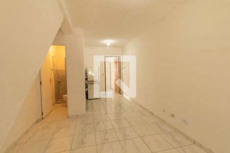 Sala/Cozinha de casa para alugar com 1 quarto, 30m² em Ganchinho, Curitiba