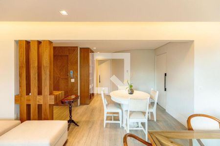 Apartamento à venda com 3 quartos, 134m² em Jardim Europa, São Paulo