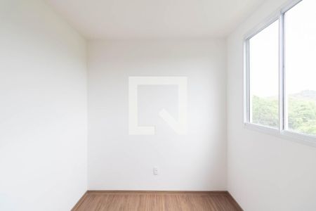 Quarto 1 de apartamento para alugar com 2 quartos, 42m² em Campo Grande, Rio de Janeiro