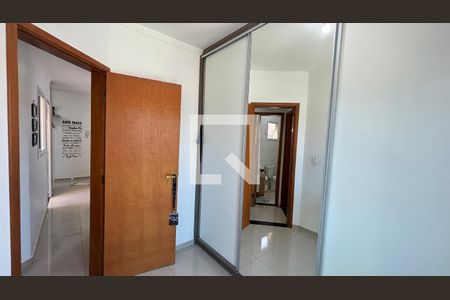 Quarto 1 de apartamento à venda com 2 quartos, 37m² em Jardim Pilar, Santo André