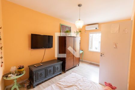 Suíte de casa de condomínio para alugar com 4 quartos, 240m² em Vila Nova, Porto Alegre