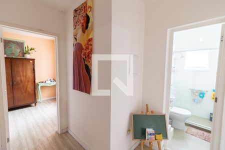 Corredor de casa de condomínio à venda com 4 quartos, 240m² em Vila Nova, Porto Alegre