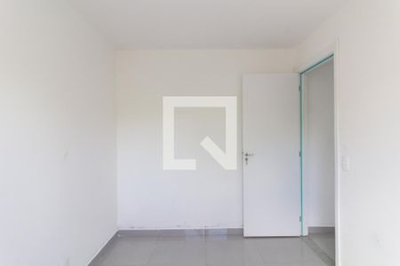 Quarto 1 de apartamento para alugar com 2 quartos, 40m² em Jardim Helian, São Paulo