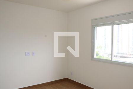 Quarto  de apartamento para alugar com 2 quartos, 82m² em Parque Esplanada, Embu das Artes