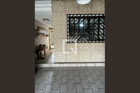 Casa à venda com 3 quartos, 260m² em Piraporinha, Diadema
