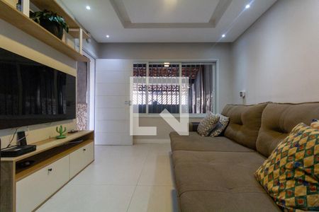 Sala de casa à venda com 3 quartos, 150m² em Vila Ré, São Paulo