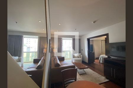 Sala de apartamento para alugar com 1 quarto, 60m² em Itaim Bibi, São Paulo