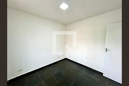 Quarto 1 de apartamento para alugar com 2 quartos, 60m² em Jardim Vila Galvao, Guarulhos