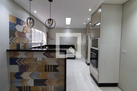 Cozinha de casa à venda com 3 quartos, 125m² em Jardim Ester Yolanda, São Paulo
