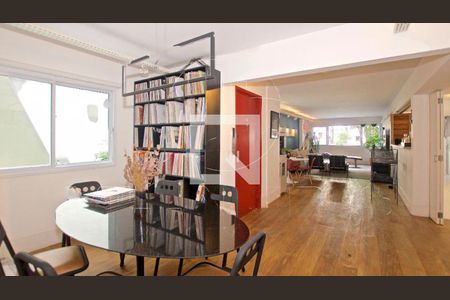 Apartamento à venda com 2 quartos, 143m² em Cerqueira César, São Paulo