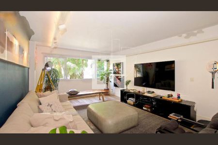 Apartamento à venda com 2 quartos, 143m² em Cerqueira César, São Paulo