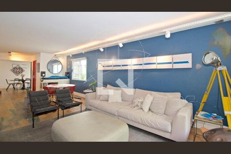 Apartamento à venda com 2 quartos, 143m² em Cerqueira César, São Paulo