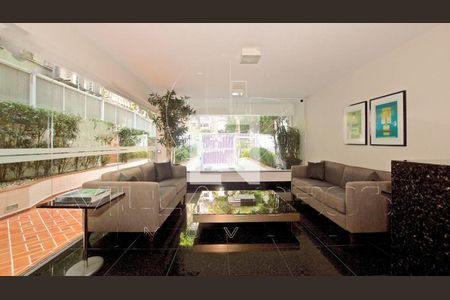 Apartamento à venda com 2 quartos, 143m² em Cerqueira César, São Paulo