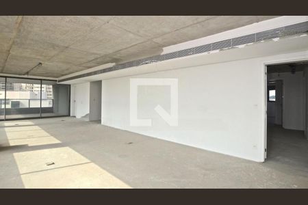 Apartamento à venda com 4 quartos, 333m² em Sumarezinho, São Paulo