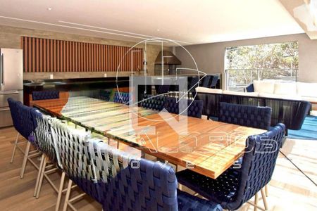 Apartamento à venda com 4 quartos, 203m² em Sumaré, São Paulo