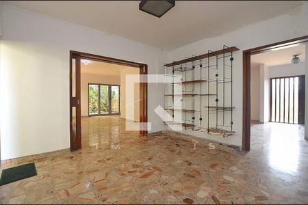 Casa à venda com 4 quartos, 478m² em Sumaré, São Paulo