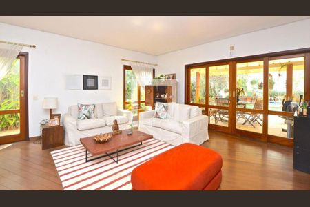 Casa à venda com 4 quartos, 400m² em Alto da Lapa, São Paulo