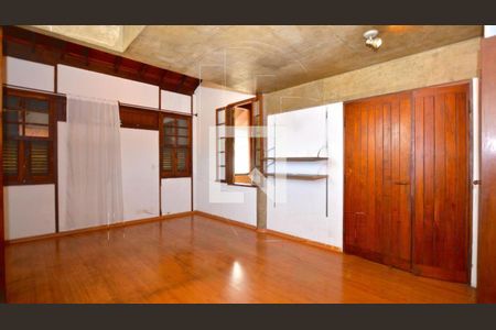 Casa à venda com 4 quartos, 421m² em Butantã, São Paulo