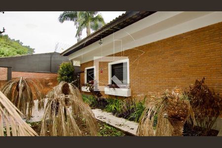 Casa à venda com 3 quartos, 215m² em Alto de Pinheiros, São Paulo