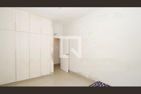 Casa à venda com 3 quartos, 215m² em Alto de Pinheiros, São Paulo