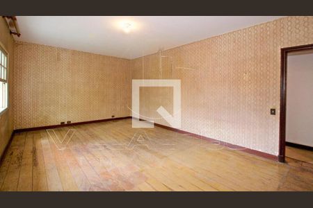 Casa à venda com 4 quartos, 318m² em Vila Madalena, São Paulo