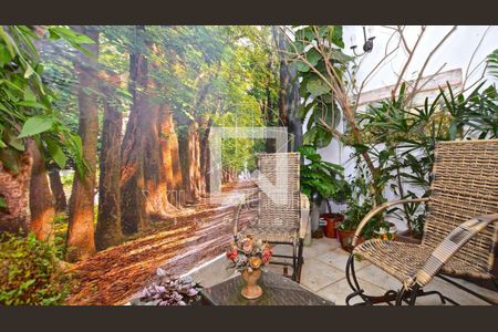 Casa à venda com 4 quartos, 509m² em Alto de Pinheiros, São Paulo