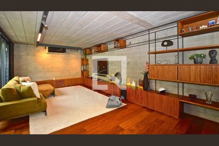 Casa à venda com 3 quartos, 280m² em Alto da Lapa, São Paulo