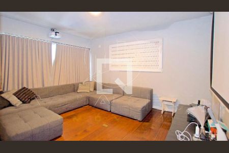 Casa à venda com 4 quartos, 471m² em Vila Ida, São Paulo