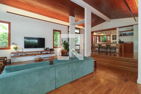 Sala de casa à venda com 3 quartos, 588m² em Pinheiros, São Paulo