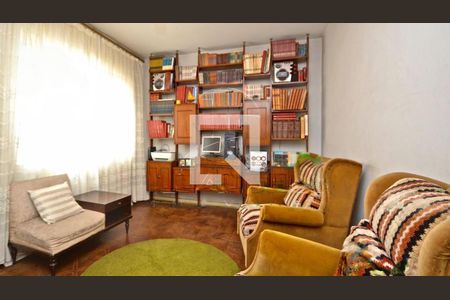 Casa à venda com 4 quartos, 348m² em Vila Madalena, São Paulo