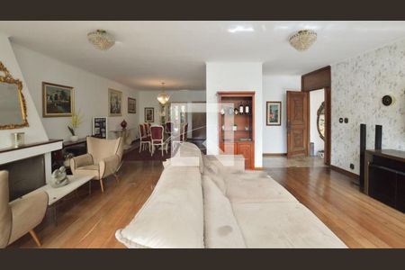 Casa à venda com 3 quartos, 441m² em Pacaembu, São Paulo