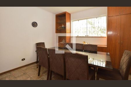 Casa à venda com 3 quartos, 441m² em Pacaembu, São Paulo