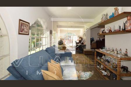 Casa à venda com 4 quartos, 400m² em Sumaré, São Paulo