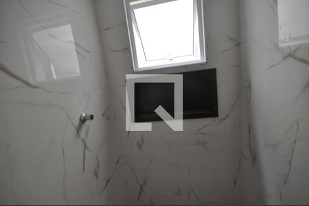 Banheiro Social de apartamento para alugar com 1 quarto, 34m² em Vila Mazzei, São Paulo