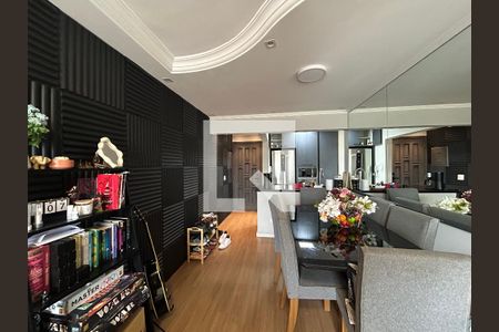 Sala de apartamento à venda com 2 quartos, 62m² em Jardim Mariliza, São Paulo