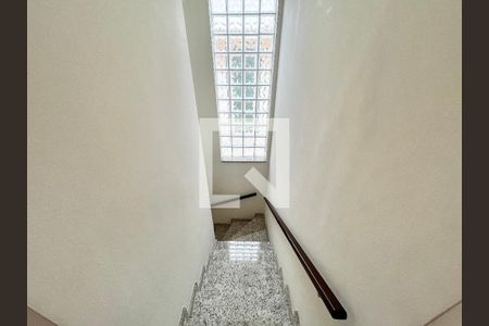 Escada de casa à venda com 3 quartos, 140m² em Parque Mandaqui, São Paulo