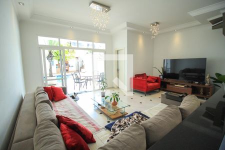 Casa à venda com 3 quartos, 200m² em Mooca, São Paulo