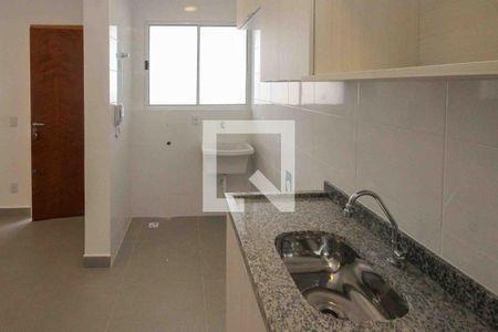 Sala/Cozinha de apartamento para alugar com 1 quarto, 30m² em Vila Paulo Silas, São Paulo