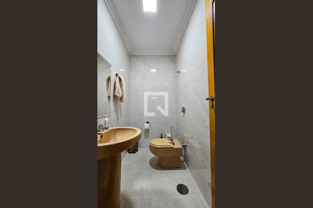 Banheiro 1 de casa à venda com 5 quartos, 252m² em Cupecê, São Paulo