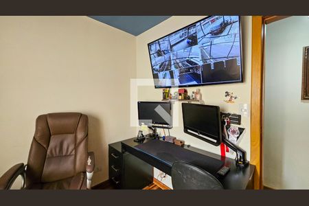 Quarto 2 de casa à venda com 5 quartos, 252m² em Cupecê, São Paulo