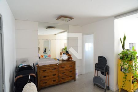 Sala de apartamento para alugar com 1 quarto, 71m² em Barra da Tijuca, Rio de Janeiro