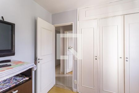 Quarto 1 de apartamento para alugar com 3 quartos, 81m² em Vila Olímpia, São Paulo