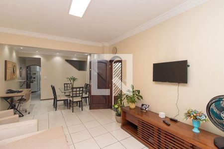 Sala de casa à venda com 4 quartos, 200m² em Vila Nova Mazzei, São Paulo