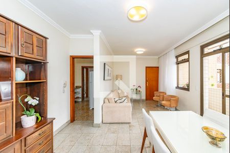 Sala de apartamento à venda com 3 quartos, 97m² em Coracao de Jesus, Belo Horizonte