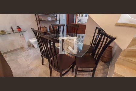 Casa para alugar com 4 quartos, 142m² em Rochdale, Osasco