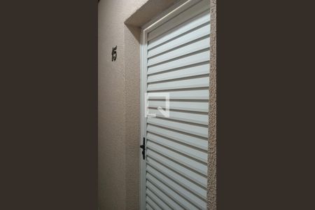 Corredor de apartamento para alugar com 1 quarto, 40m² em Vila Mangalot, São Paulo