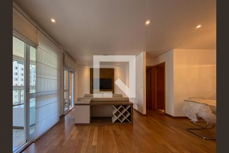 Sala de apartamento para alugar com 4 quartos, 129m² em Vila Olímpia, São Paulo