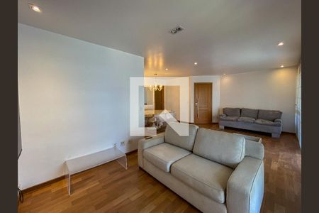 Sala de apartamento para alugar com 4 quartos, 129m² em Vila Olímpia, São Paulo