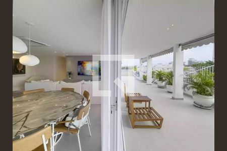 Apartamento à venda com 3 quartos, 355m² em Barra da Tijuca, Rio de Janeiro