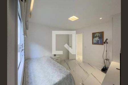 Casa à venda com 5 quartos, 630m² em Barra da Tijuca, Rio de Janeiro